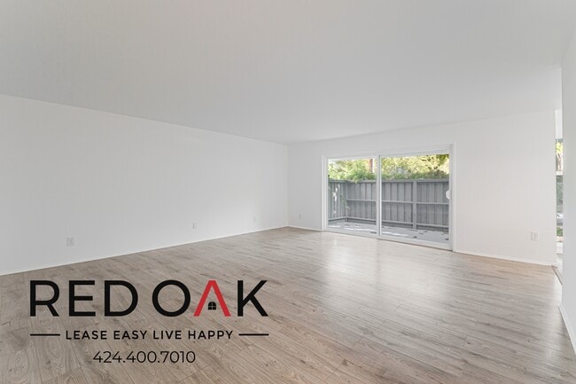 Foto del edificio - 4433 Colbath Ave