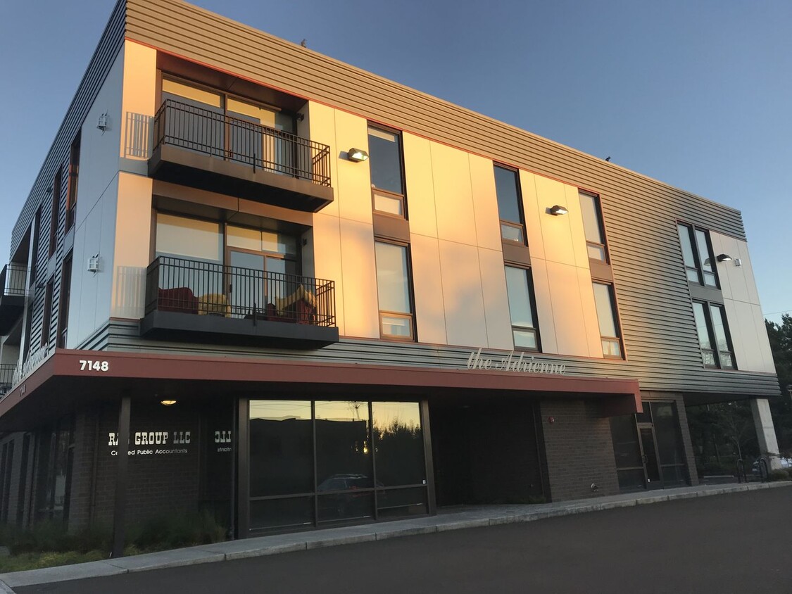 Primary Photo - Architecturally Significant High End Unit-...