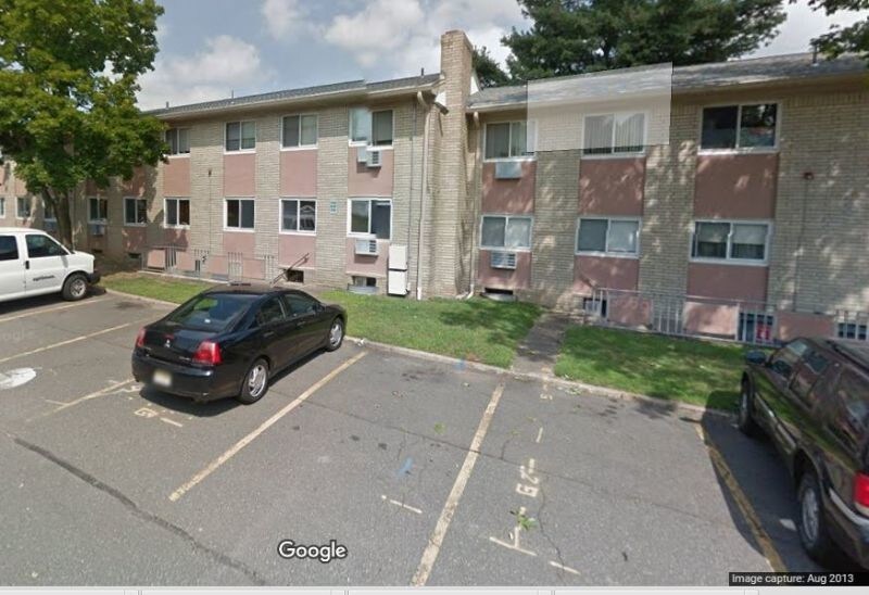 Primary Photo - 90 Lupton Ln