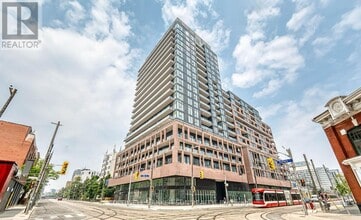 Building Photo - 285 Dufferin St