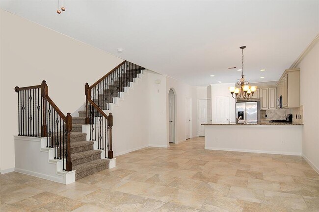 Building Photo - 7 Bettina Ln