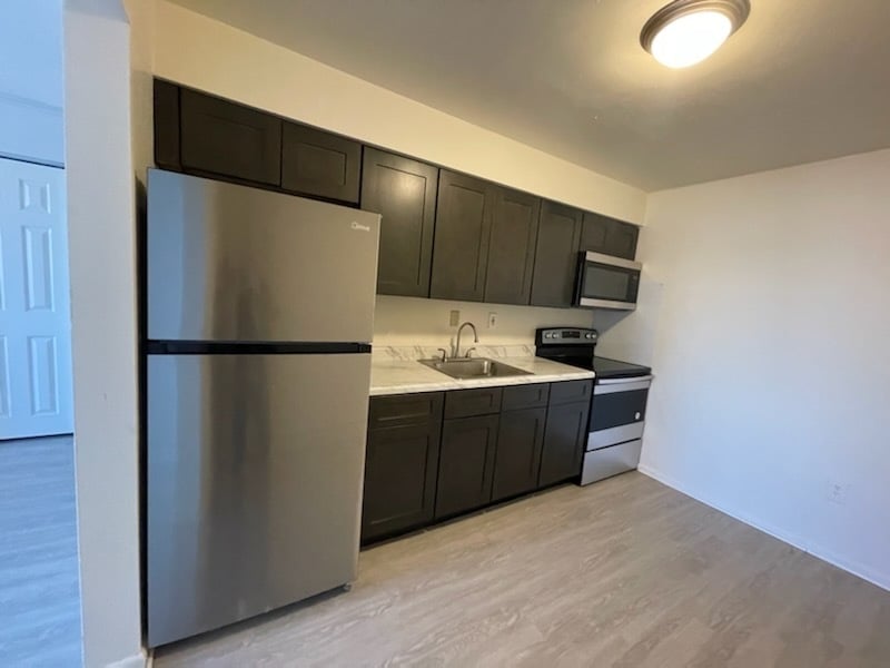 Glenmore Place Apartments Clifton Heights, PA