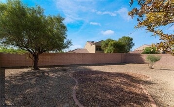 Building Photo - 8652 Deering Bay Dr