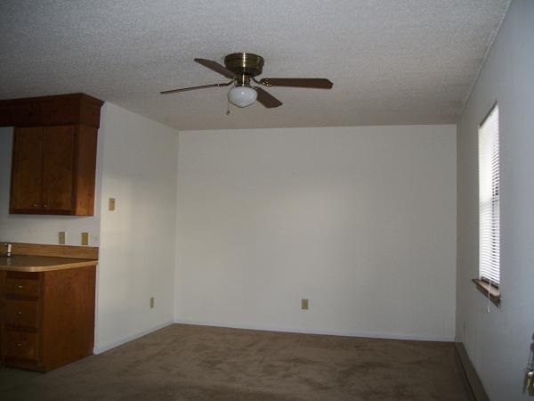 Living Area - Brookside East Apartments