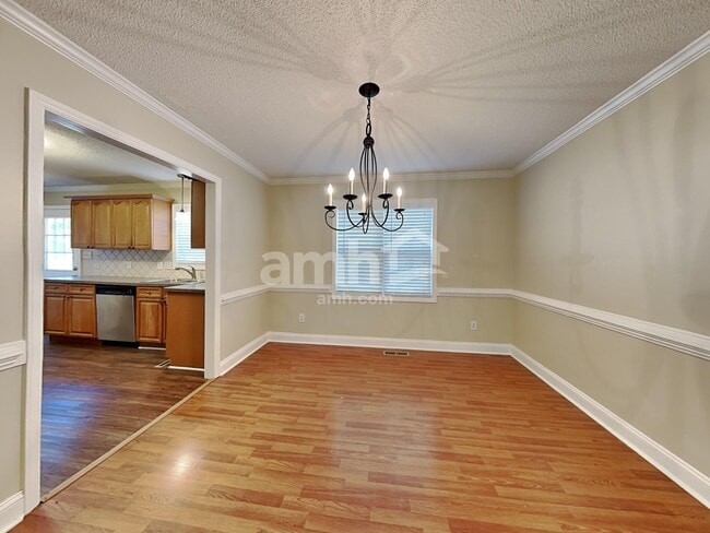 Foto del edificio - 6217 Highland Brook Dr