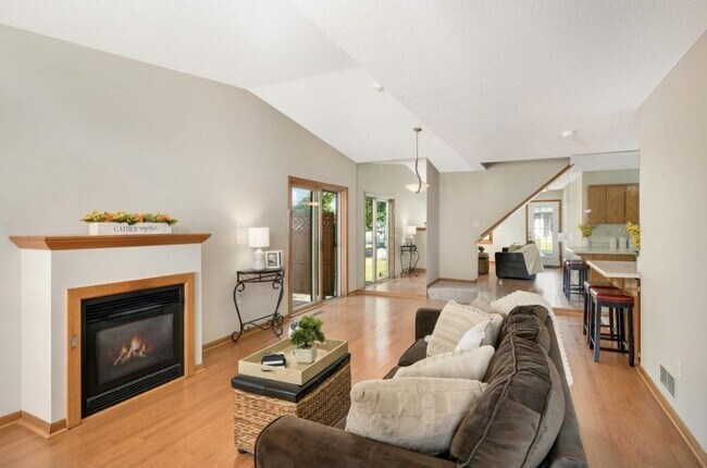 Foto del edificio - 464 Roundhouse St