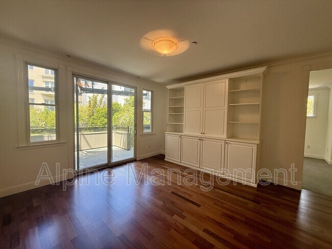 Foto del edificio - 3316 California St