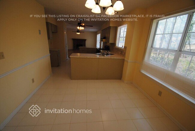 Foto del edificio - 4220 E Meadow Dr