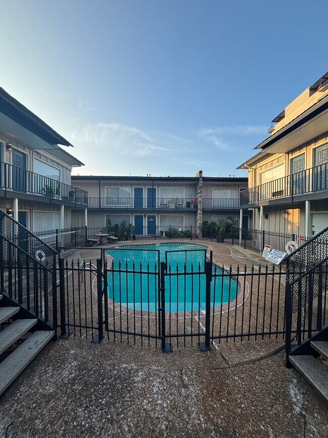 Foto del edificio - 414 Marshall St