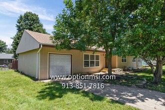 Building Photo - 403 Shawn Dr
