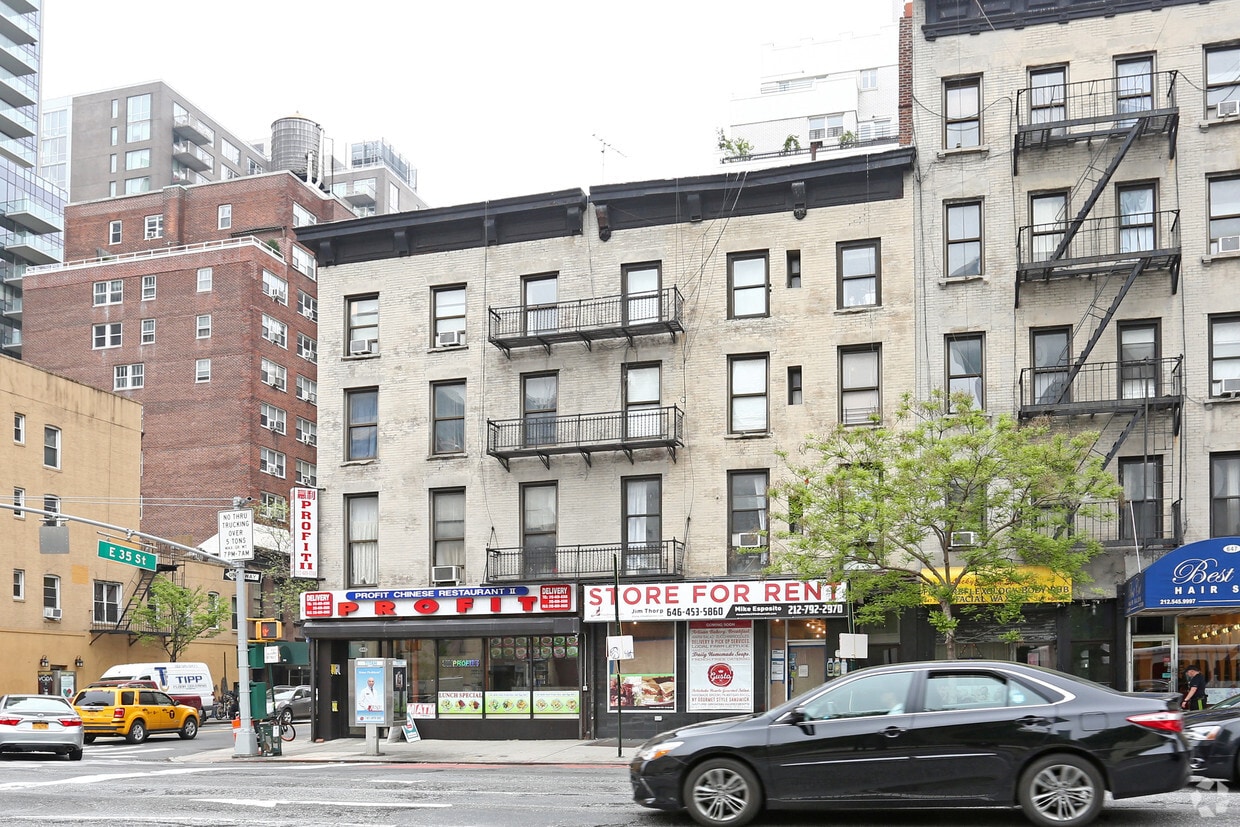 Building Photo - 643-645 Second Ave