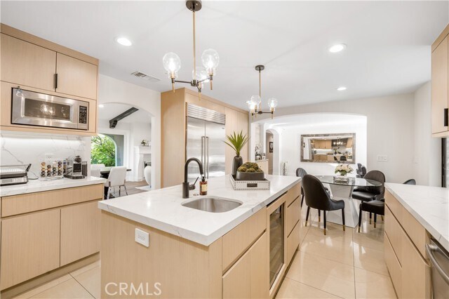 Foto del edificio - 3677 Eddingham Ave