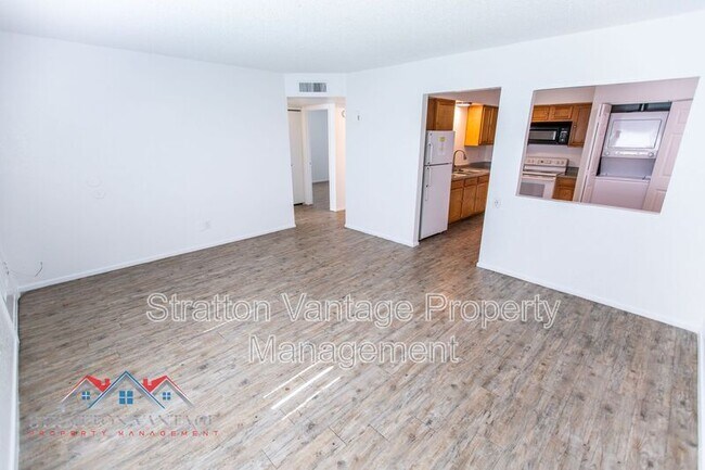 Foto del edificio - 863 W Ray Rd