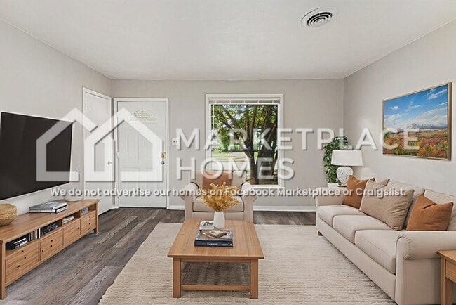 Building Photo - 12782 Couwlier Ave