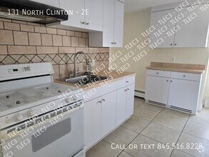 Building Photo - 131 N Clinton St