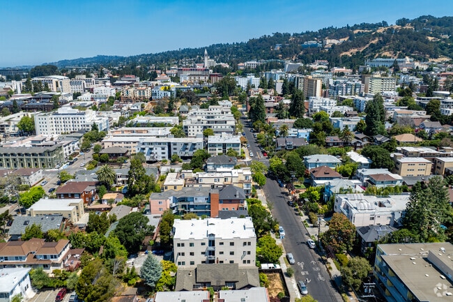 Aerial Photo - 2620 Hillegass Ave.