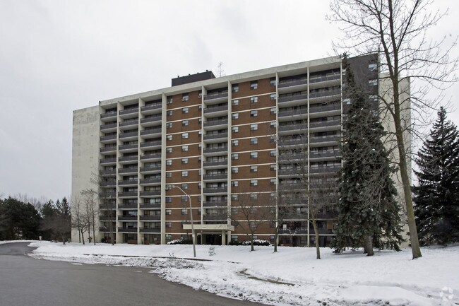 Photo du bâtiment - 2200 Roche Ct