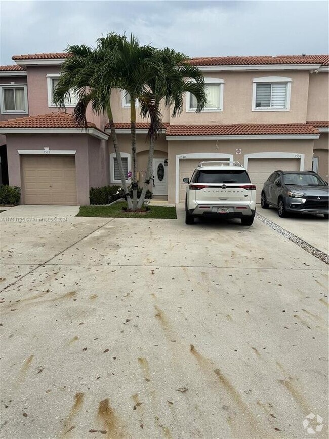 Building Photo - 2530 NW 92nd Ave