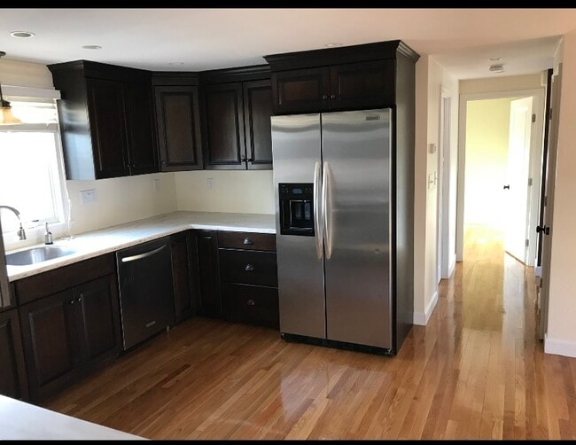 Building Photo - 19 Penniman Ter