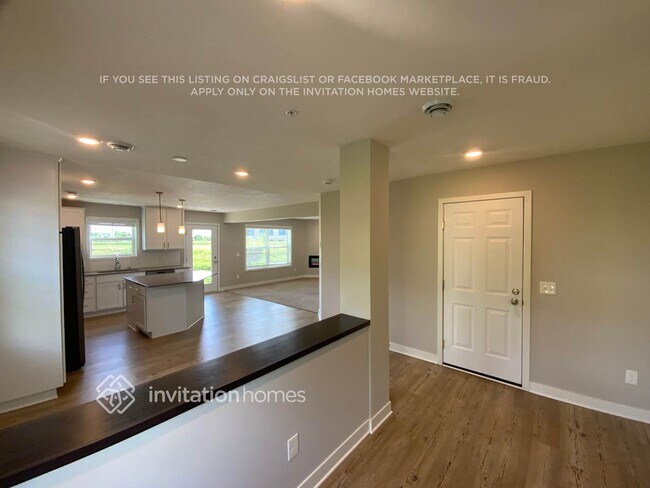 Foto del edificio - 1286 Upper 143rd Ct E
