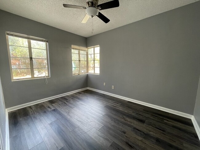 Photo - 1500 Eastin Avenue House