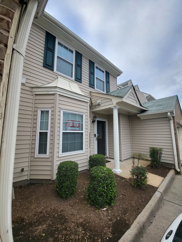1547 Heritage Ave Unit NA, Virginia Beach, VA 23464 Condo for Rent in