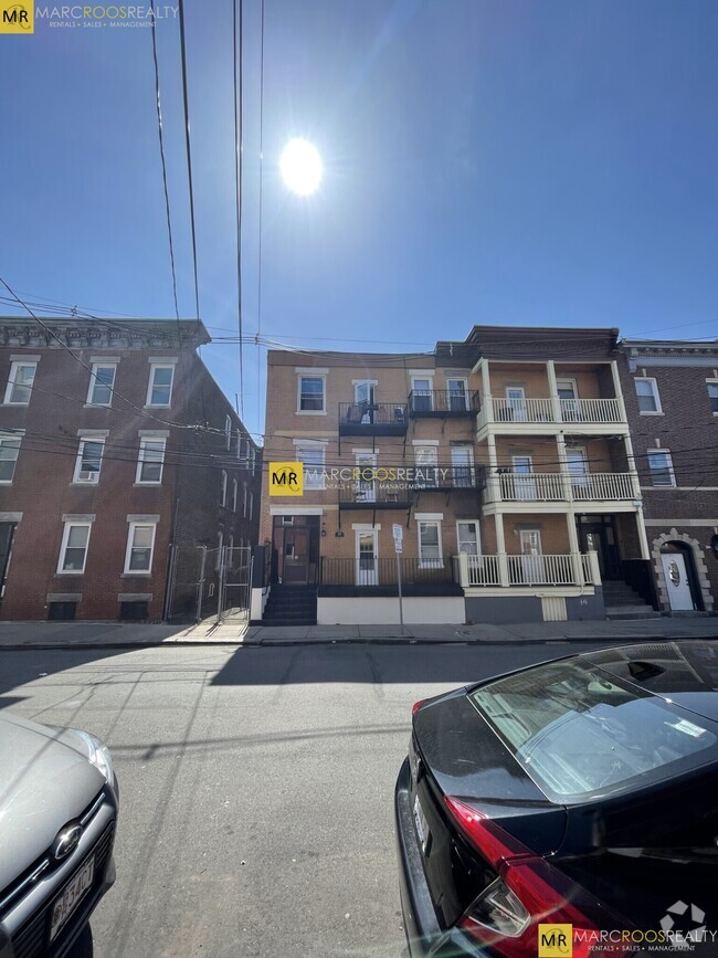 Building Photo - 60 Lubec St
