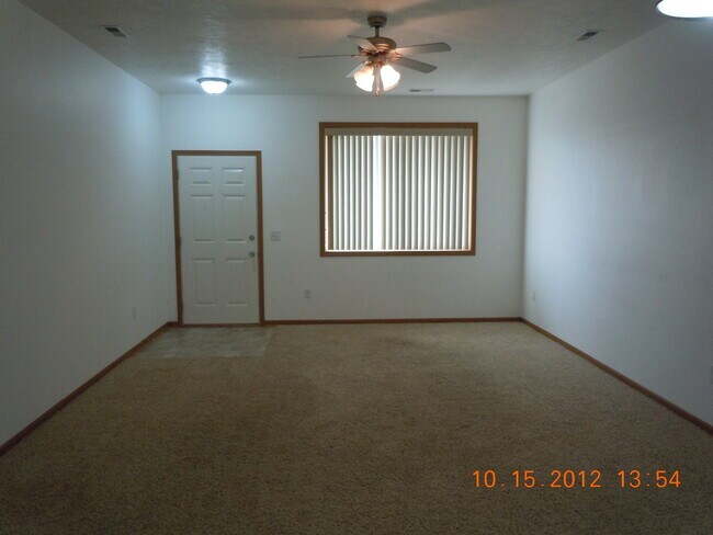 Foto del edificio - 2727 N Broadway