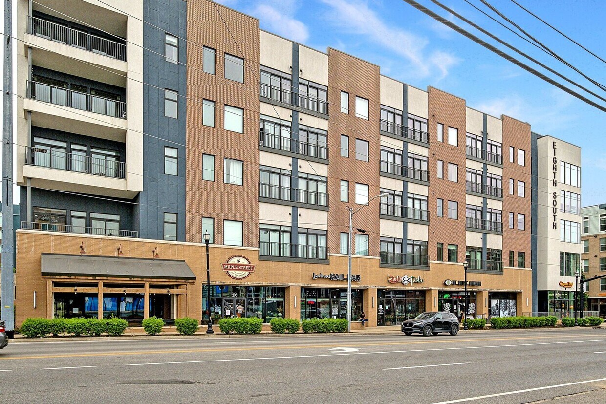 Foto principal - 8th South Condo - Near Soccer Stadium