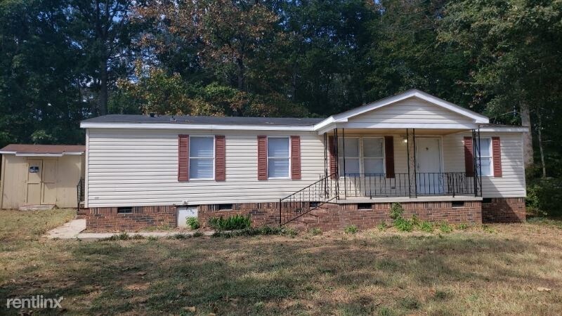 Primary Photo - 3 br, 2 bath Mobile Home - 612 Englewood Dr