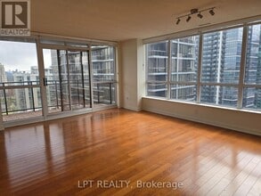 Building Photo - 33 Sheppard Ave E