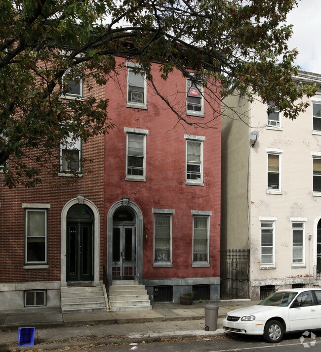 Foto del edificio - 2109 Spring Garden St