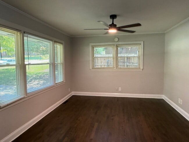 Foto del edificio - 645 Greenbriar Ave