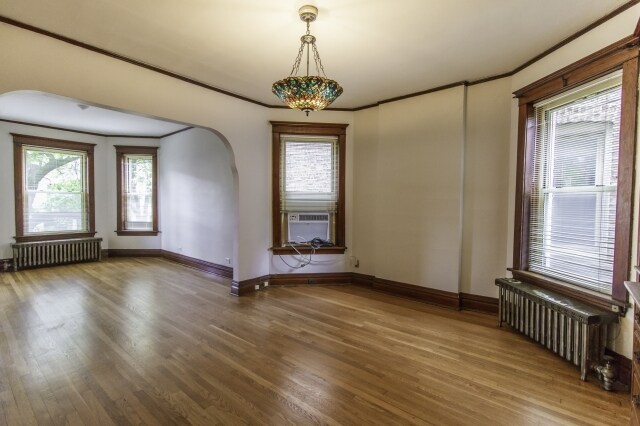 Building Photo - 1325 W Eddy St