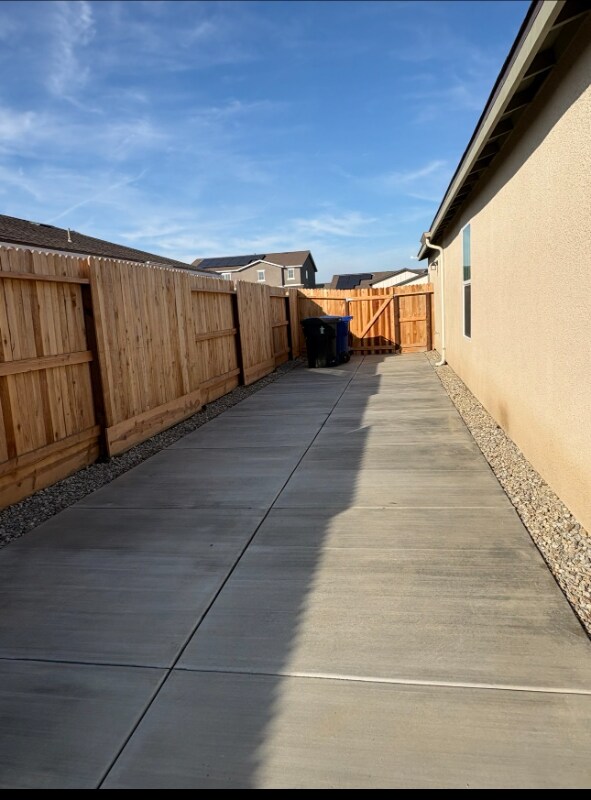 Foto del edificio - 8801 Scintilla Ave