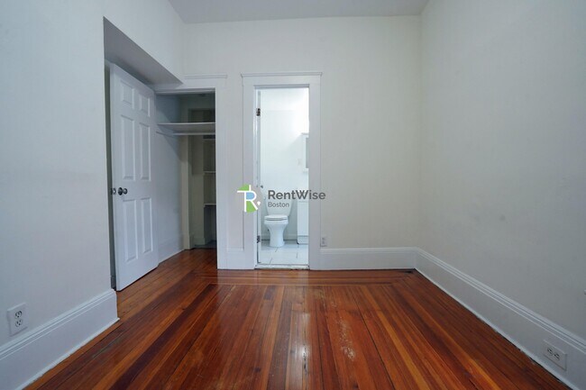 Foto del edificio - 61 Brighton Ave
