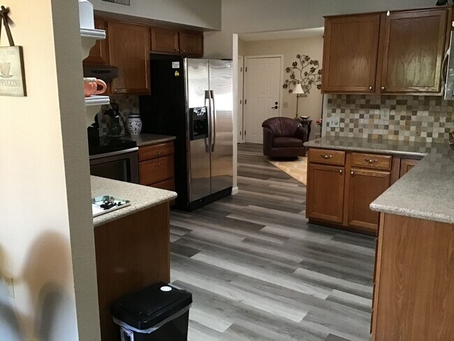 Building Photo - Charming 2BR House in Sun City West
