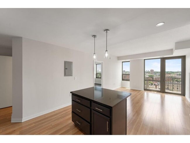 Foto del edificio - 929 Portland Ave