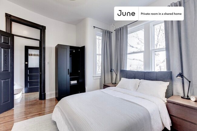 Foto del edificio - Room in Shared 4 bed/1.5 bath home