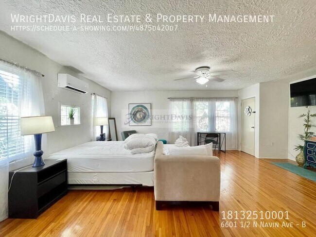 Foto del edificio - 6601 1/2 N Navin Ave-B