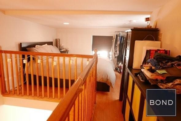 Foto del edificio - 255 W 75th St