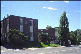 Building Photo - South Huron Street Townhomes