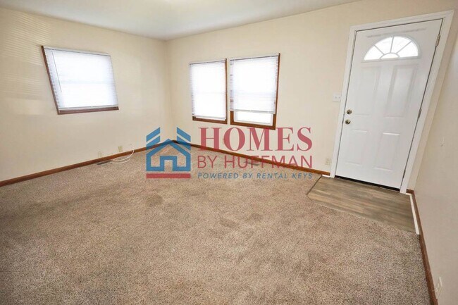 Foto del edificio - 1215-1215 Joan Ave