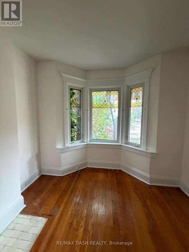 Photo du bâtiment - 54 Galley Ave