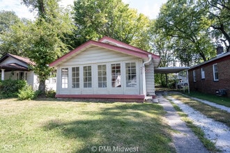 Building Photo - 4715 Caroline Ave