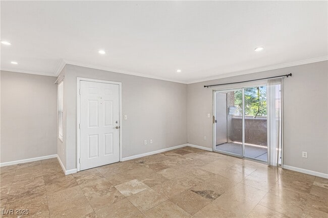 Building Photo - 8101 W Flamingo Rd