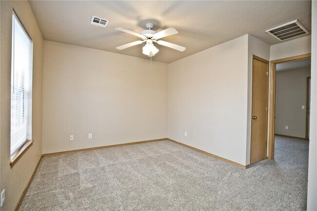 Foto del edificio - 502 SE A St