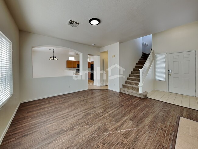 Building Photo - 6016 Soft Springs Ave