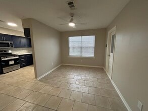 Building Photo - 12414 Ledger Ln