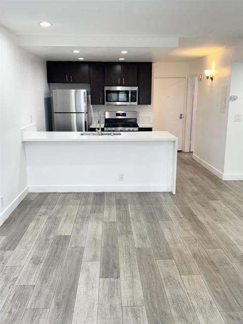 Foto principal - 1550 N Fuller Ave